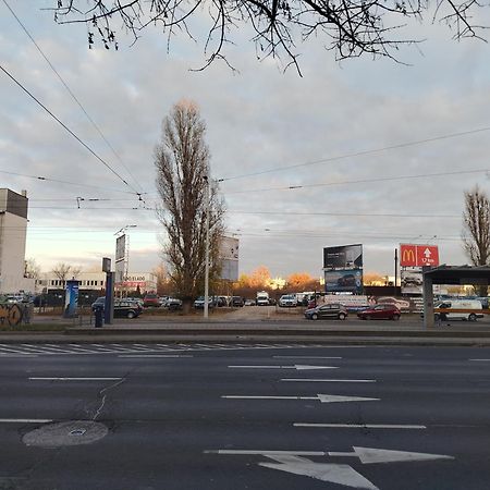 Lady Mabel'S Apartment Near To Arena, Puskas Stadion And City Park, With Guarded Parking Place Budapest Extérieur photo