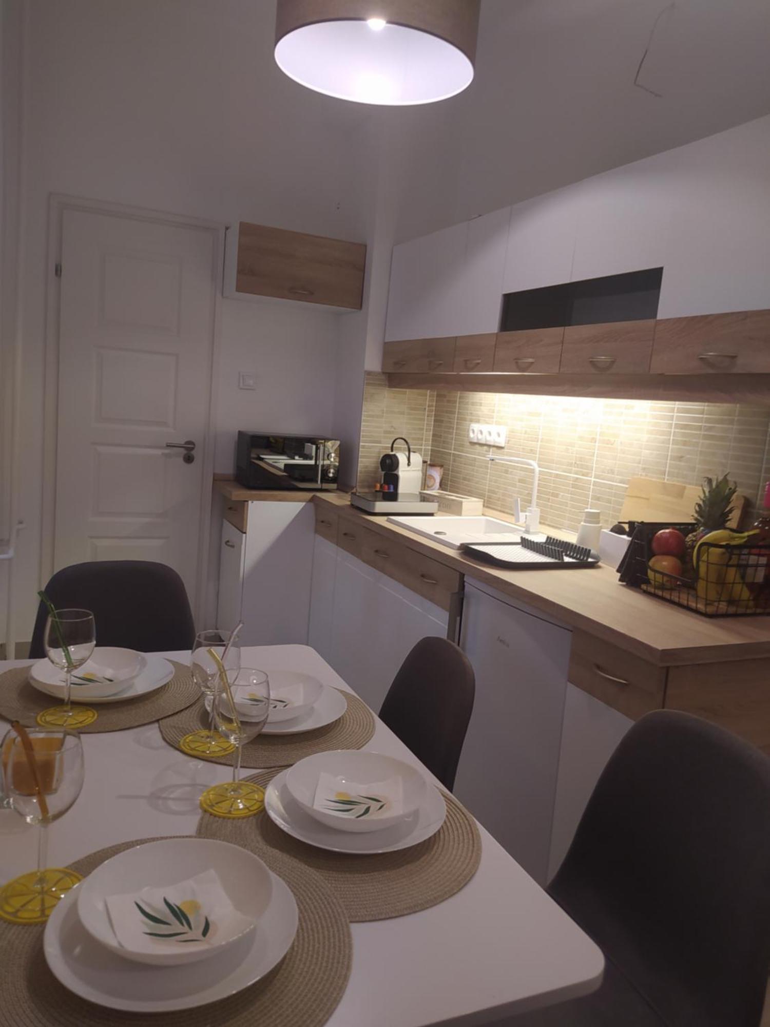 Lady Mabel'S Apartment Near To Arena, Puskas Stadion And City Park, With Guarded Parking Place Budapest Extérieur photo